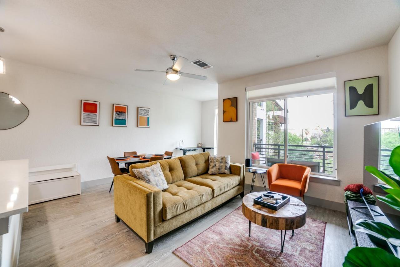 Downtown Apartment With Riverwalk Views Free Parking Pet Friendly Centrally Located On The Riverwalk San Antonio Extérieur photo